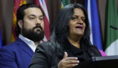 Thousands of federal government workers receive layoff notices - National