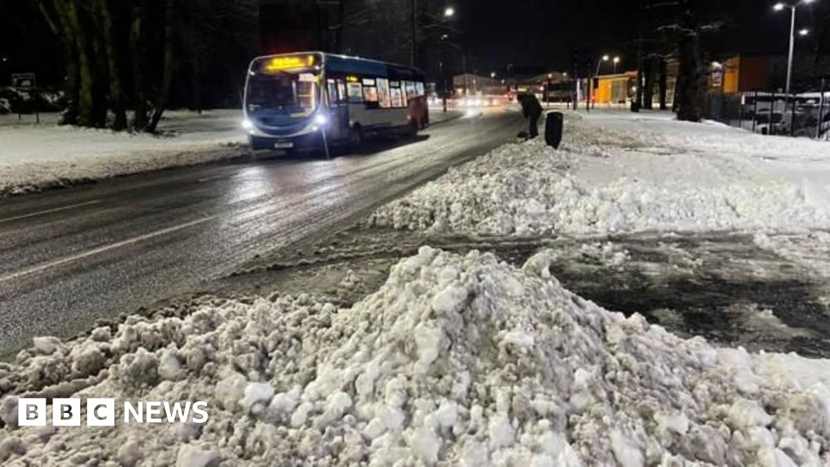 Yorkshire snow information as Storm Goretti hits county