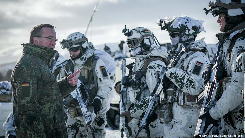 Greenland row: German military ends short deployment - DW.com