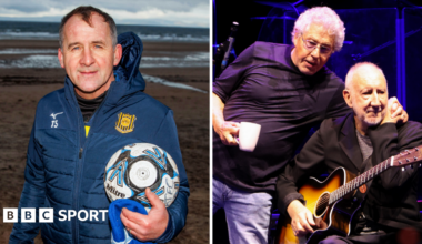 Auchinleck Talbot train on Irvine Beach