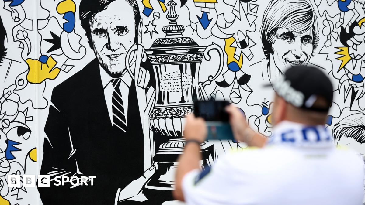 A mural of Don Revie at Elland Road