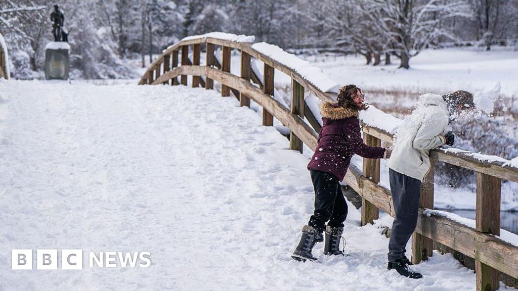 Massive winter storm expected to dump snow and ice across US