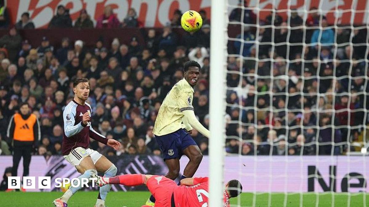 Thierno Barry scores Everton's winner