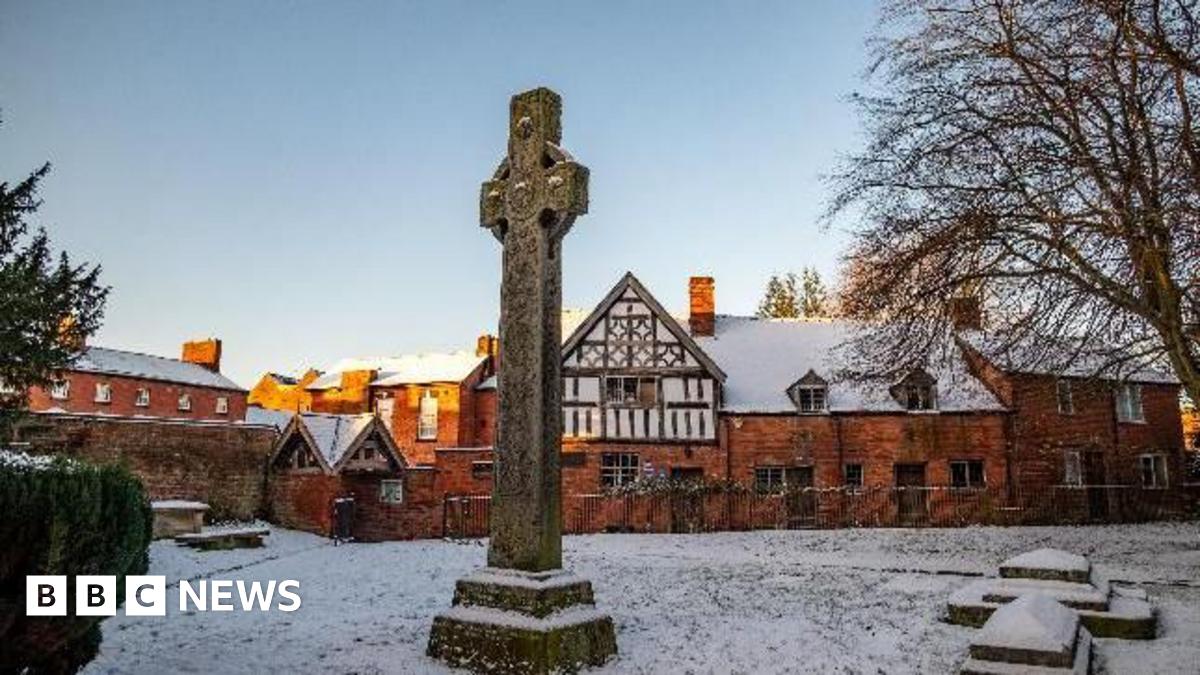General view of snowy scenes in Owestry