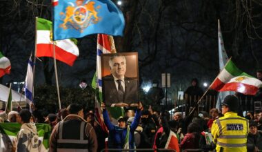 Iran protests show bitter schism among exiled opposition factions