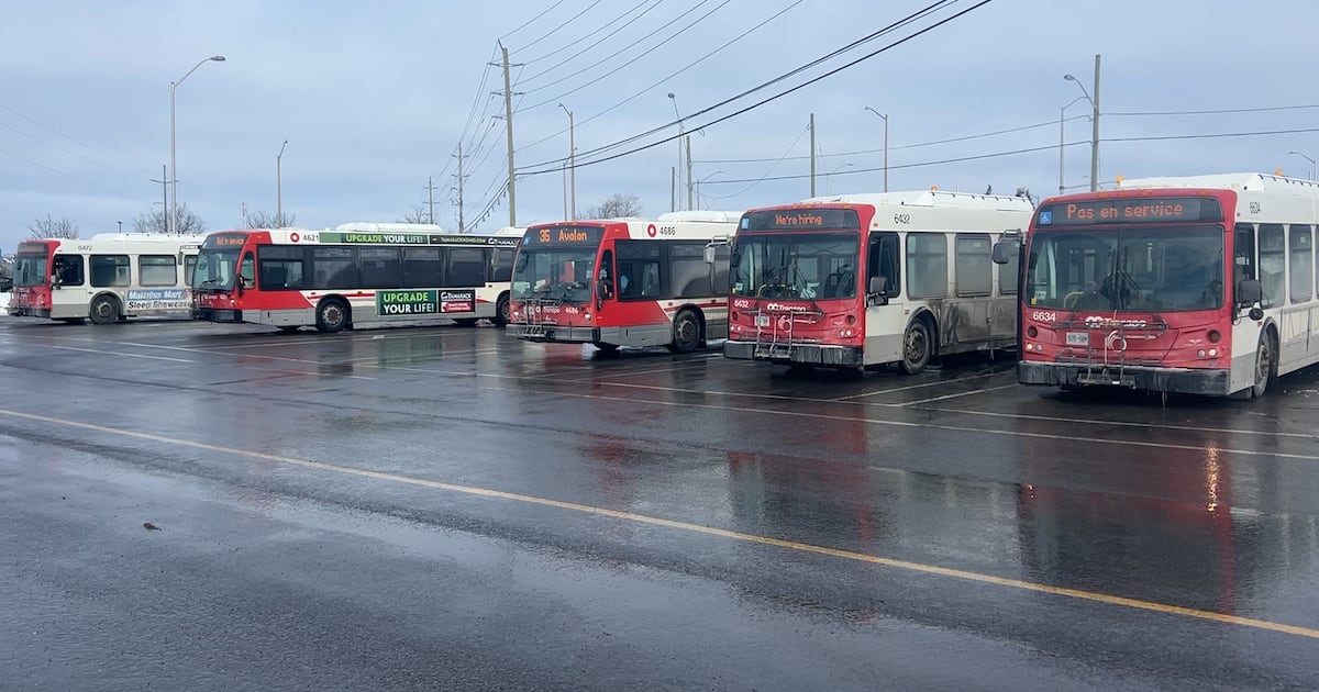 “It’s gross,” Ottawa transit riders surprised by 2026 fare increase - CTV News
