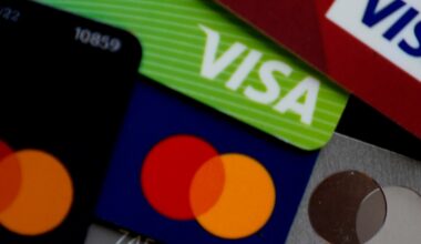 Trump wants to cap credit card interest rates at 10%. Would that work? | Donald Trump News