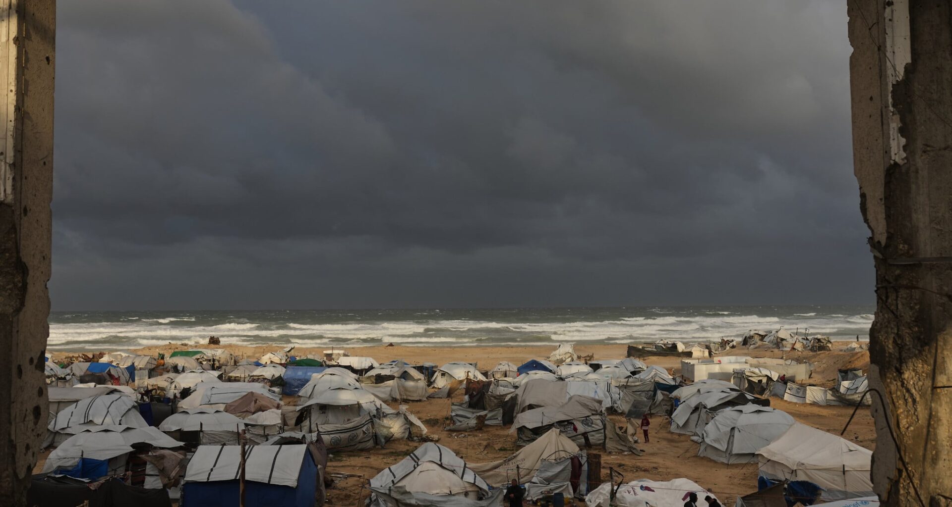 Palestinian technocrats invited to join transitional Gaza governing committee — sources