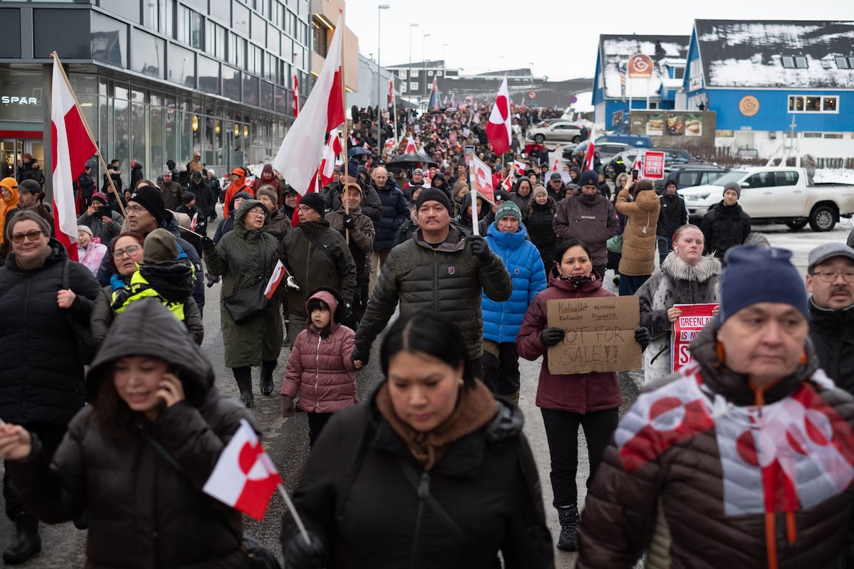 Thousands protest U.S. threat to Greenland as Trump slaps new tariff on eight European countries