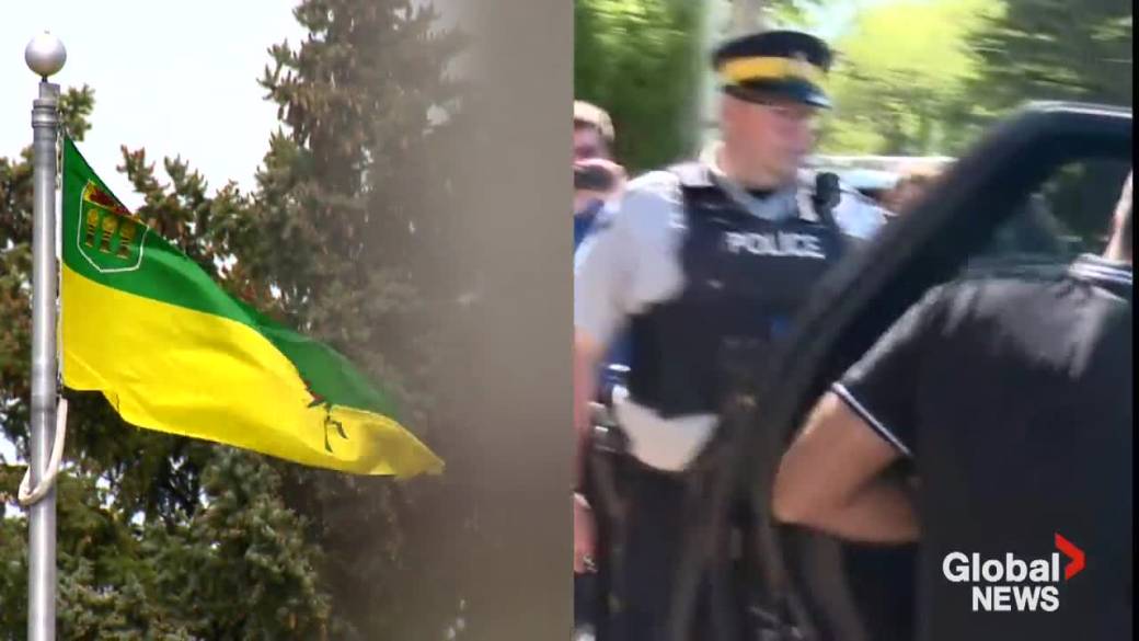 Click to play video: 'Lawyer for trucker who caused deadly Humboldt Broncos crash says families have no right to sue'