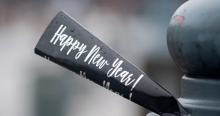 Many Canadians feel hopeful about 2026 but sour on actual solutions: poll - National