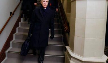 Some Canadians will get GST credit top up to tackle grocery costs: Carney - National