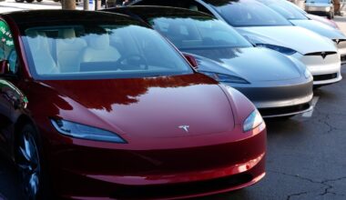 Chinese electric vehicles are making inroads in America. Experts are worried