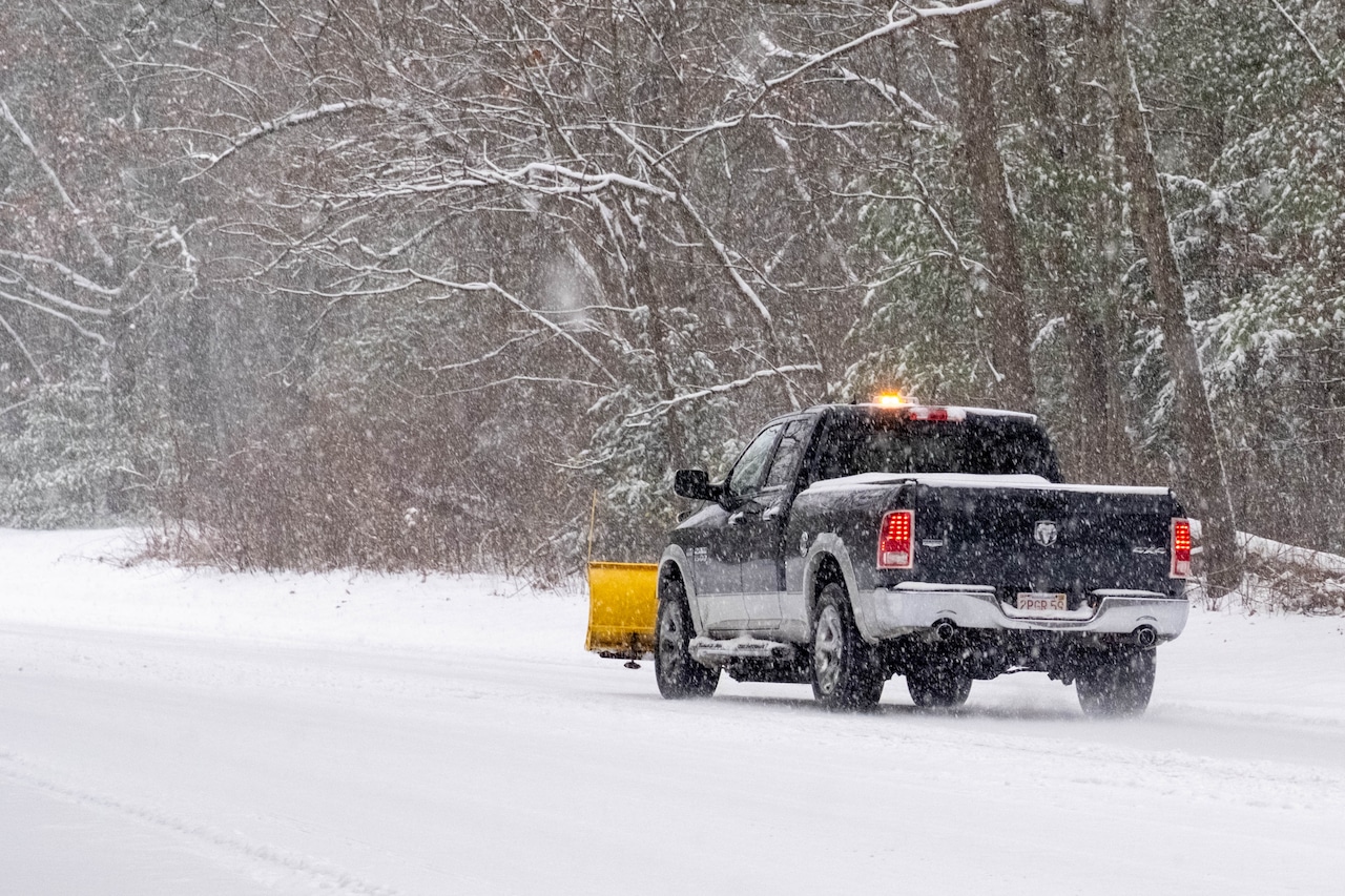 State preparing for epic snowstorm as forecasts call for 2 feet of snow, sub-zero temps
