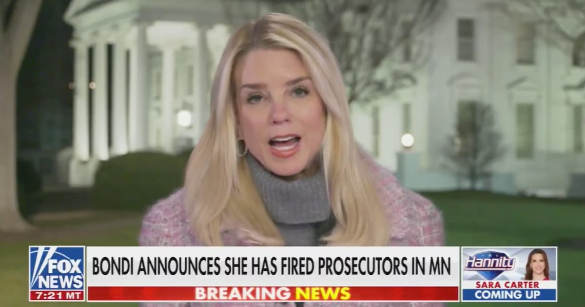 Fuming Pam Bondi Loses It at Prosecutors Quitting Over ICE Killing Probe