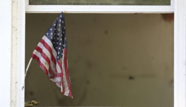 Trump lauds ‘tremendous’ federal workforce cuts. Good government group calls them ‘disturbing.’