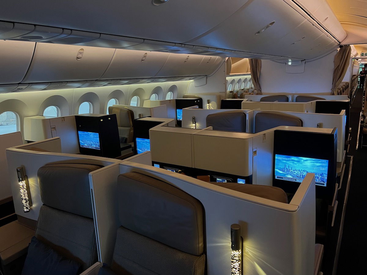 Etihad Airways Launching Flights From Abu Dhabi To... Calgary, Canada?!?