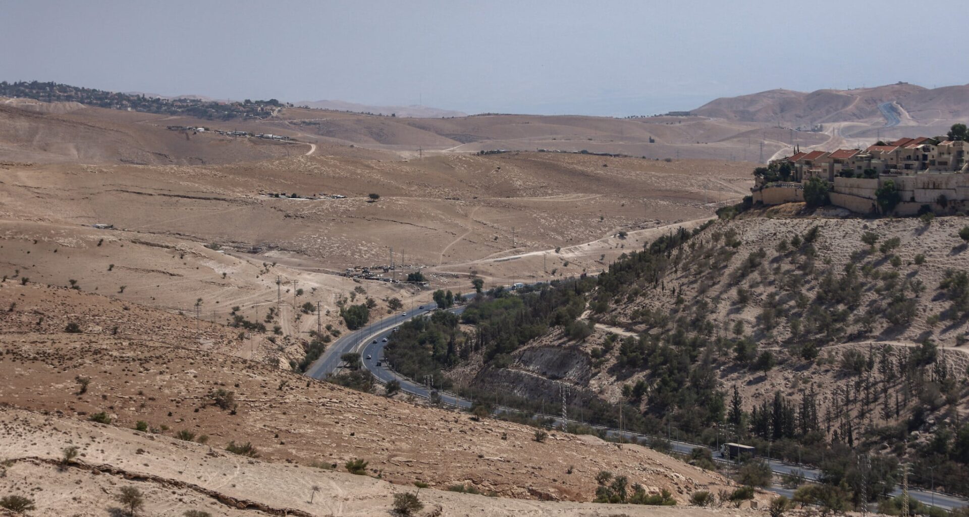 Last hurdle cleared to start controversial settlement project near Jerusalem