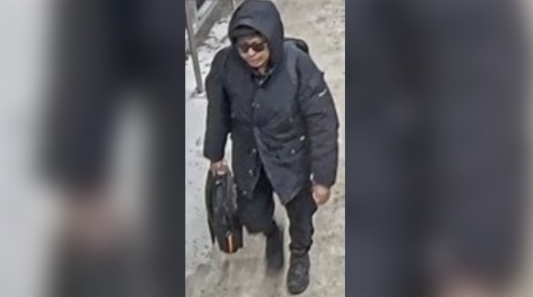 Man sought for exposing genitals, masturbating on GO train