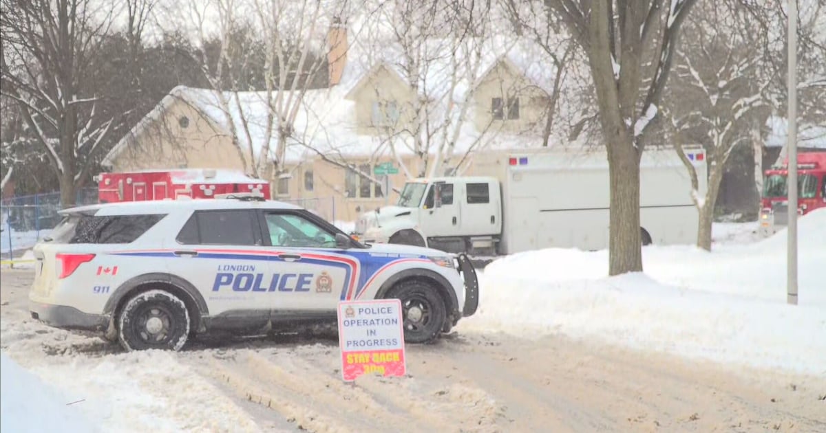 BREAKING NEWS: Chemicals ‘capable of being used to create explosives’ found in London, Ont. home. - CTV News