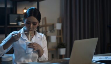 'Microshifting,' an extreme form of hybrid working that breaks work into short, non-continuous blocks, is on the rise - Fortune