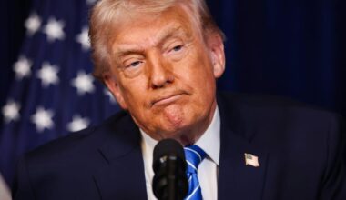 Trump warns Tehran that US is ‘locked and loaded’ to support Iranian protesters – POLITICO