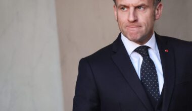 Trump threatens 200 percent tariffs on French wine after Macron snubs peace board – POLITICO