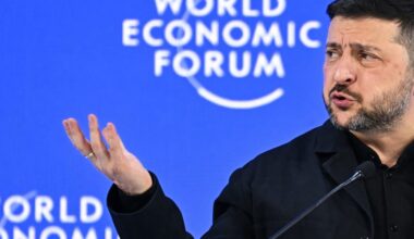 Down Arrow Button Icon