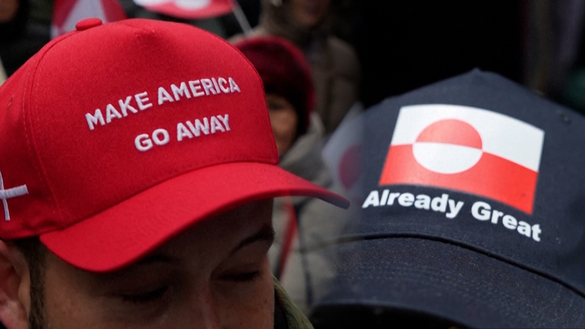 Click to play video: '‘Make America Go Away’: Denmark sells spin-off of Trump’s MAGA caps in solidarity with Greenland'