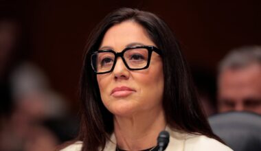 Trump Goon Lori Chavez-DeRemer’s Office Booze Stash and Strip Club Jaunt Exposed in Bombshell Probe