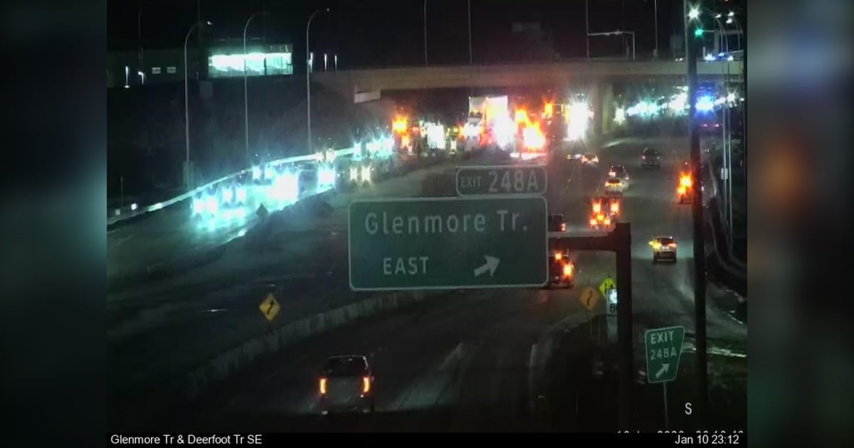 1 dead in 2-vehicle collision on Deerfoot Trail - CTV News