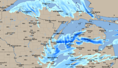 Saturday Weather Update: Odd area gets heavy lake-effect today, some get foot of snow by Tuesday