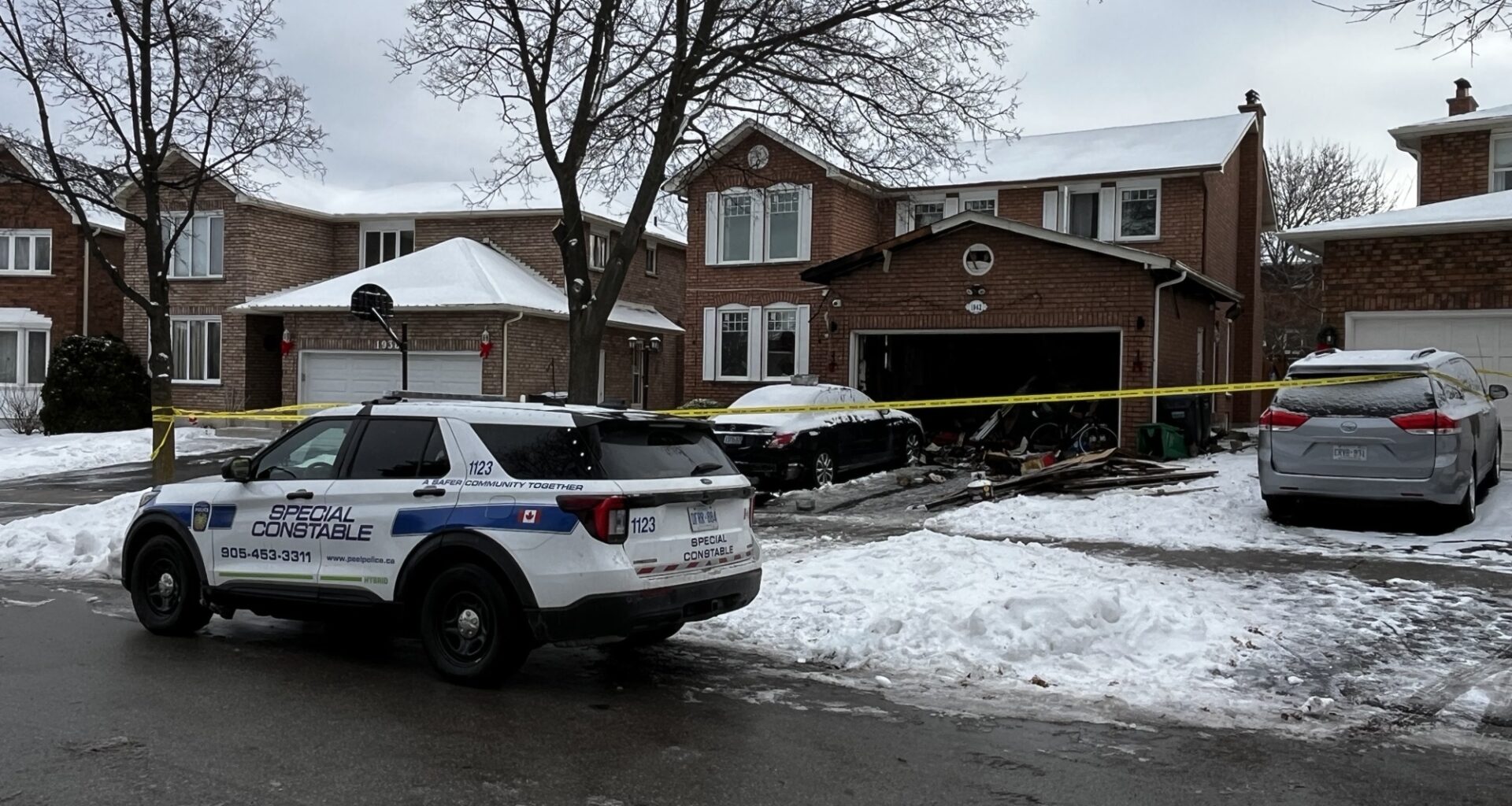 Investigators suspect arson in Mississauga house fire