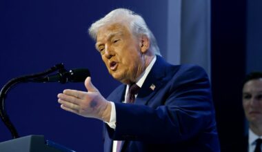 Jon Stewart’s 'Daily Show' Suggests Diagnosis for Trump’s Gnarly Hand Bruises