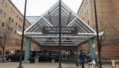 Preventable deaths, ‘near-misses’ caused by overcrowding in Alberta emergency rooms, documents show