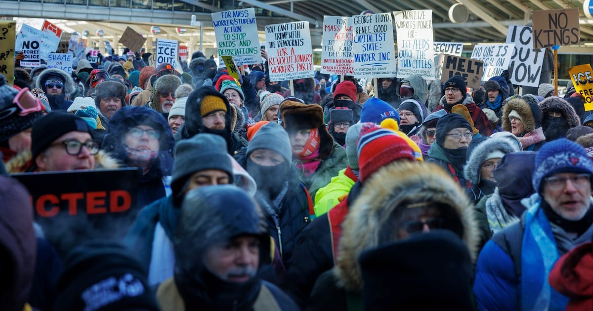 Man shot during Minneapolis immigration crackdown has died, hospital record shows - CTV News