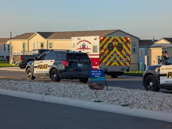 Man accused of groping female stabs different woman with machete on Northeast Side, SAPD says