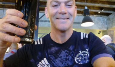 'Hero' London bus driver sacked after chasing and knocking out necklace thief - standard.co.uk