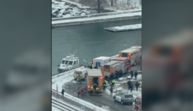 3 injured, including police officer, follwing Kensgnton Market stabbing call