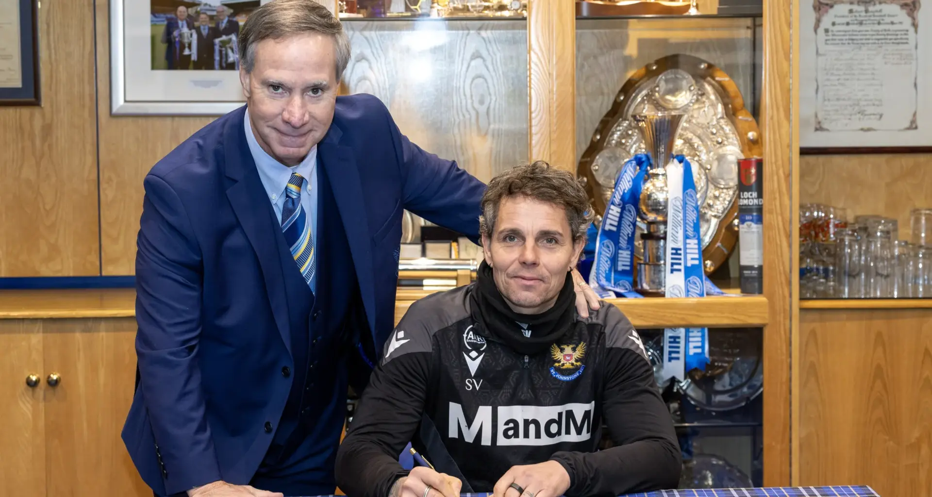 Head coach Simo Valakari signs extended contract