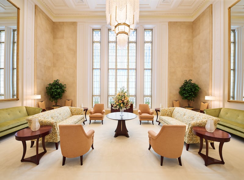 The celestial room inside the Burley Idaho Temple.