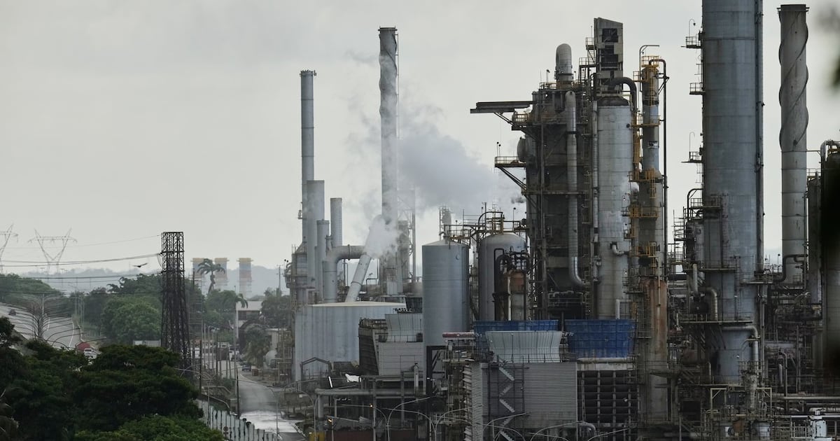 Trump’s plan to seize and revitalize Venezuela’s oil industry faces major hurdles - CTV News