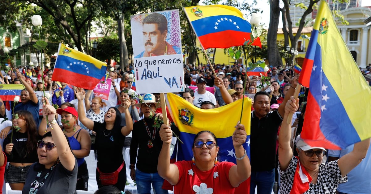 Almost one in three Canadians say U.S. might try to invade Canada: poll - CTV News