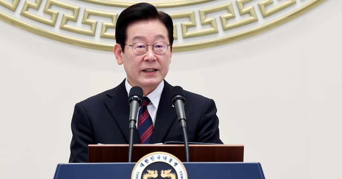President Lee Reaffirms 'One China' Principle - 조선일보