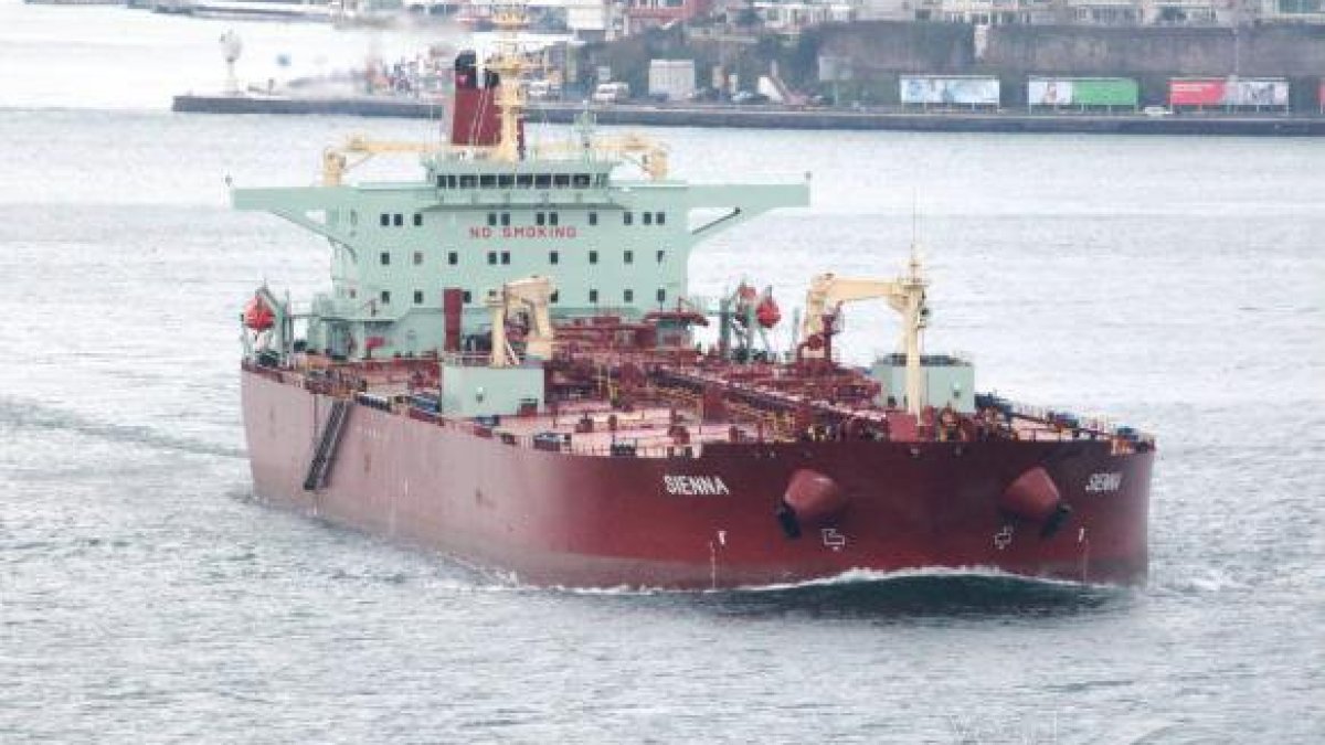 There are Russian ghost ships in the Channel. And the UK is surrounded by 50 more