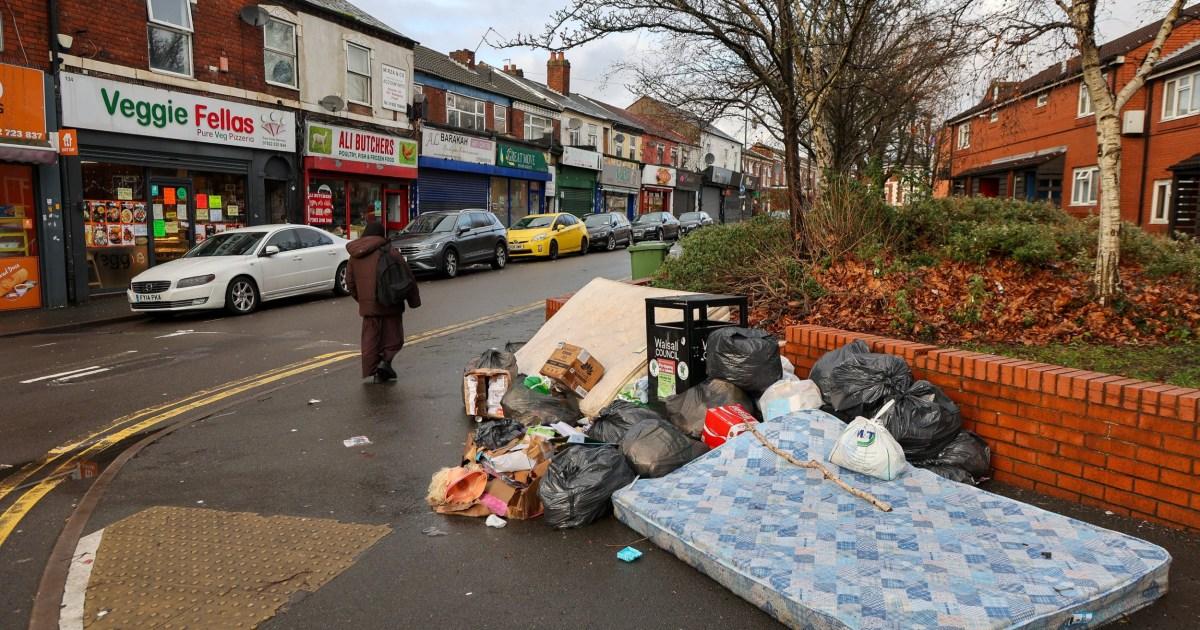 'We live in UK's most deprived town - beggars make more than market stall traders' | News UK