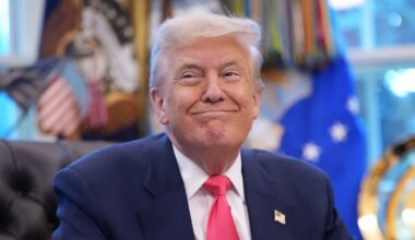 Trump Hands First Sale of Swiped Oil to His Megadonor’s Company