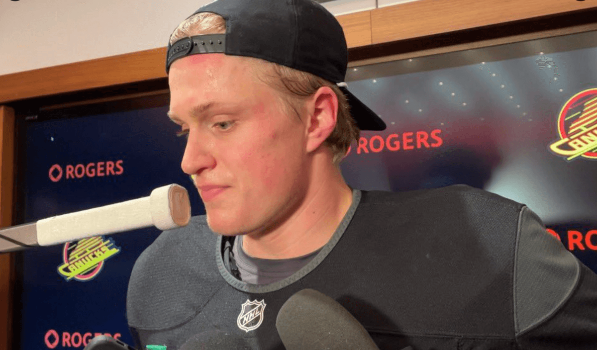 Canucks’ win over Ducks lightens the mood around Rogers Arena