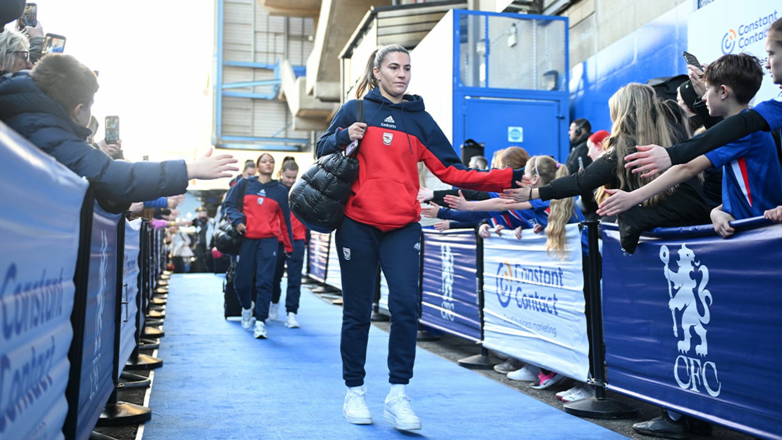 Team news: Five changes for London derby | Team news | News