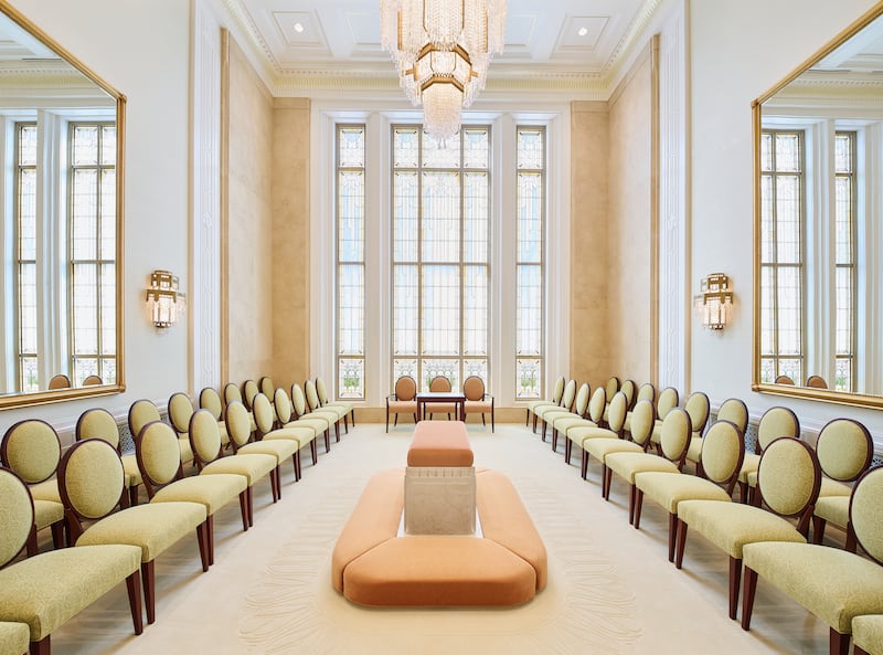 A sealing room inside the Burley Idaho Temple.